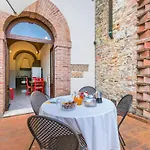 Le Monache - Intero Nucleo By Interhome